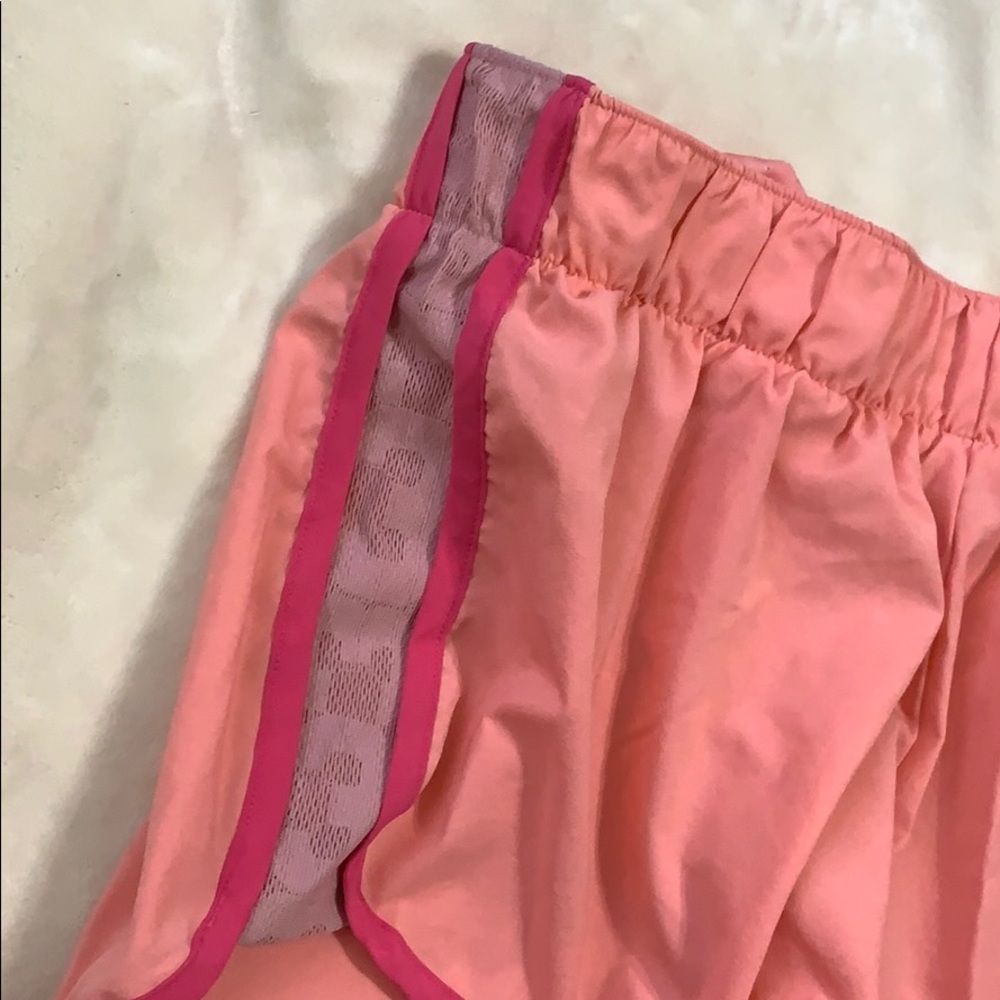 Shorts - Picture 2 of 3